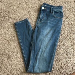 Old Navy rockstar 24/7 jeans